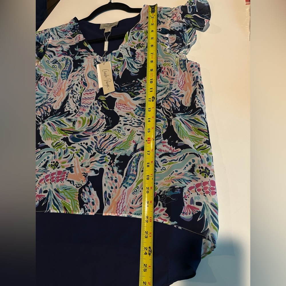 Charlie Paige Navy and Multicolor Blouse Size M New With Tags - Picture 5 of 5